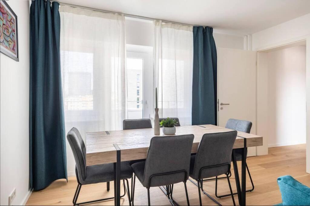 Modern Home In Central Berlino Esterno foto